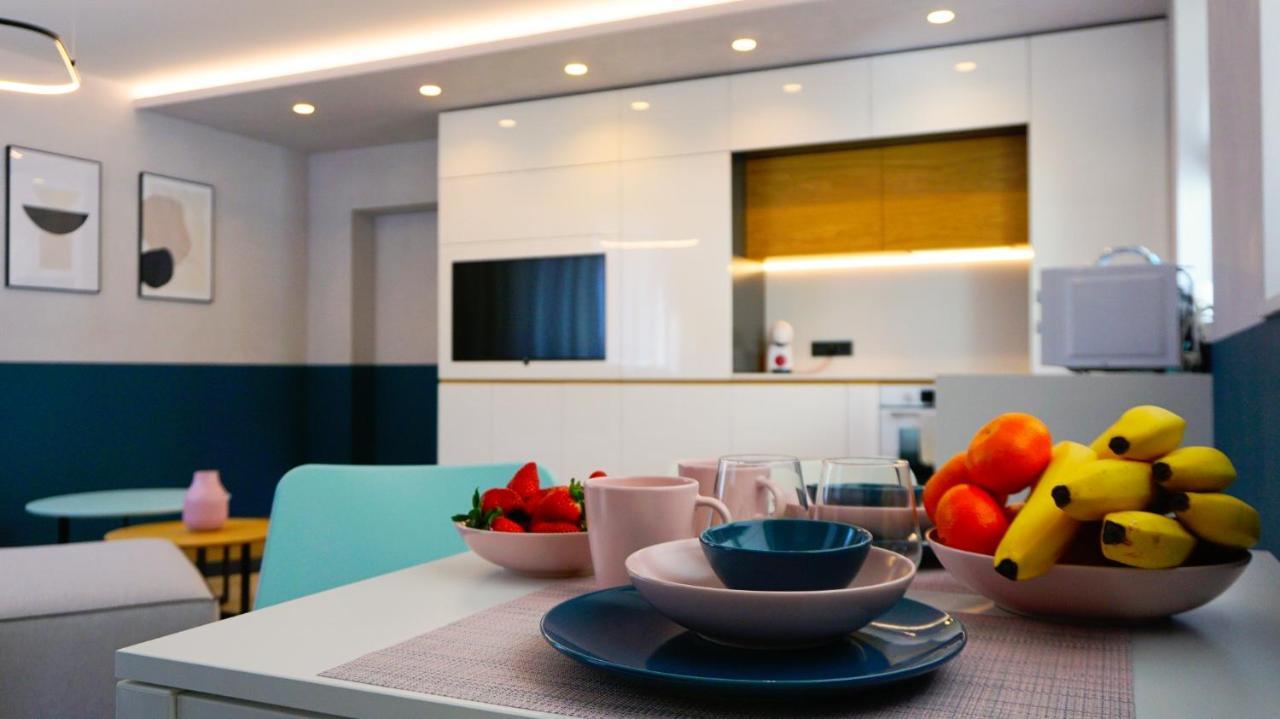 Апартамент Жасмин С Частен Гараж - Jasmin Apartment With Private Garage Varna Buitenkant foto