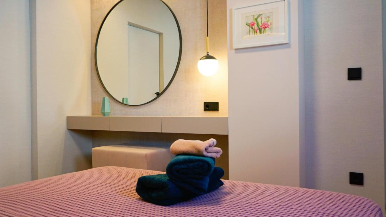 Апартамент Жасмин С Частен Гараж - Jasmin Apartment With Private Garage Varna Buitenkant foto