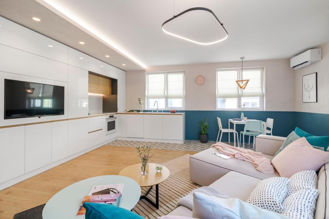 Апартамент Жасмин С Частен Гараж - Jasmin Apartment With Private Garage Varna Buitenkant foto